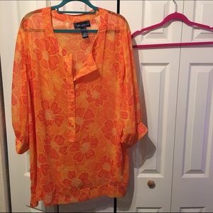 Beautiful orange flowers Susan Graver plus tunic!