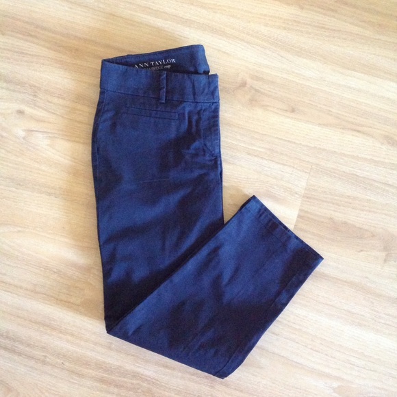 Ann Taylor Cambridge Crop size 8