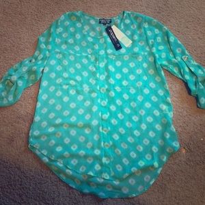 NWT PAPERMOON blouse. Teal & white. Open to OFFERS