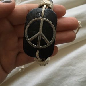 never worn leather bracelet!