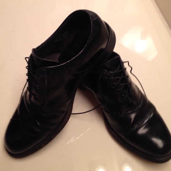 Other - Men's all leather Dress Shoe