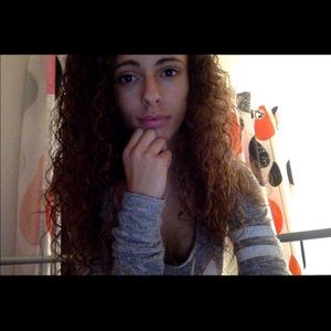 Meet your Posher, Kylee