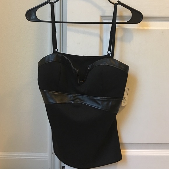 Black push up halter