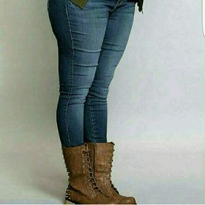 Pre-Owned Torrid Jegging Jeans Size 14XS