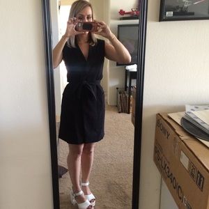 H&M black sleeveless waistcoat with tie