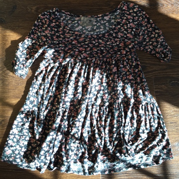 Flowery Pac Sun mid sleeve shirt