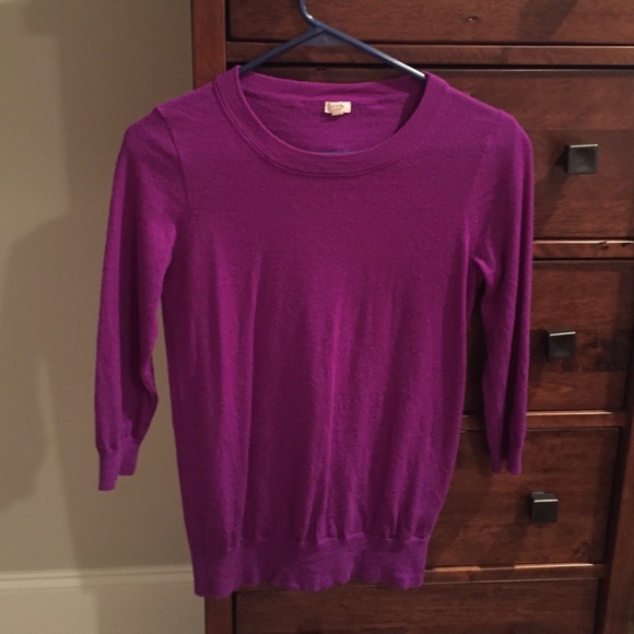 100% Merino Wool purple lightweight sweater