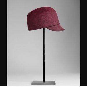 Burberry Kenley Hat ❤️