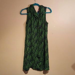 Vineyard Vines geometric print dress size 6