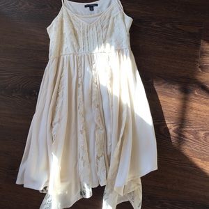 American Eagle flowy off-white dress
