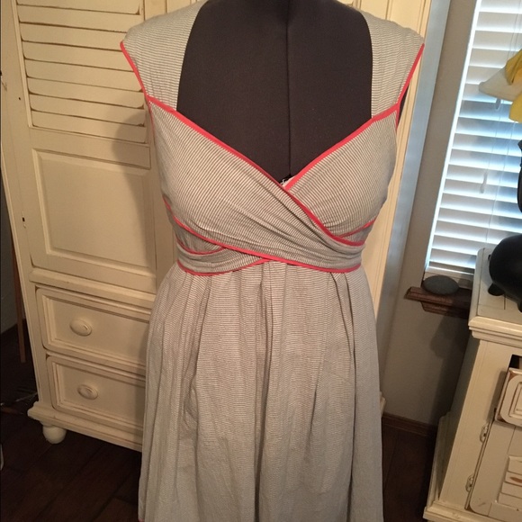 Jessica Simpson Vintage Pinup Dress