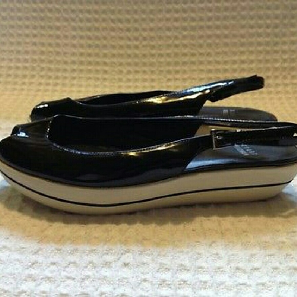 Stuart Weitzman Black Patent Leather Slingbacks
