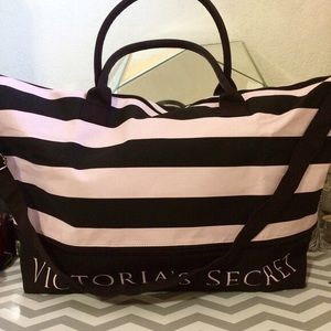 🆕Victoria's Secret Black Striped Tote