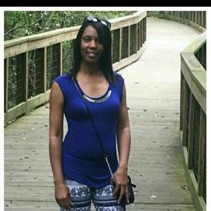 Meet your Posher, Lisa