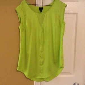 Lime green silky tunic: amazing w skinny pants