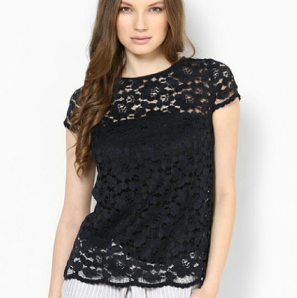 👑😱HOST PICK 🎉sale🎉Dorothy perkins UK top NWOT