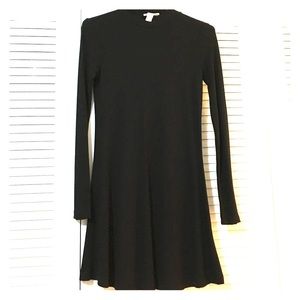 ✨Mock-neck Long Sleeve Ribbed Dress✨