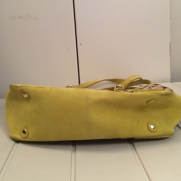 Authentic Coach Tote - Picture 3 of 4