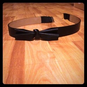 Kate Spade black leather belt