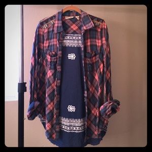 Gimmicks By BKE Button Up - Medium