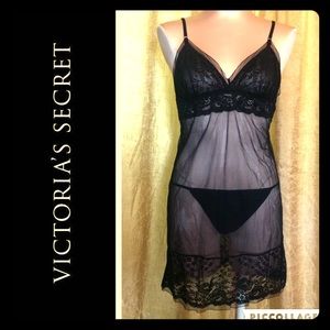 NWT Victoria's Secret mesh/lace lingerie slip