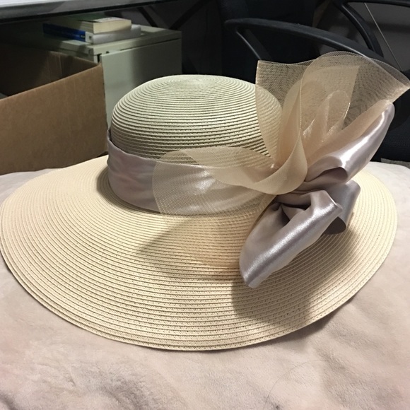 tan derby hat