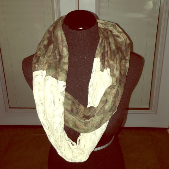 Camo scarf