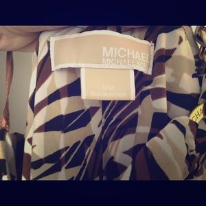 Beautiful Micheal Kors dress!