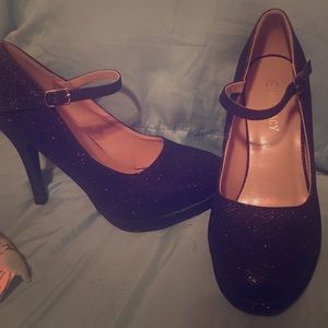 Shiny Glittery Black Pumps