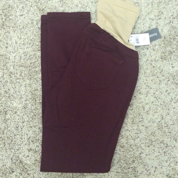 Maternity skinny jeans