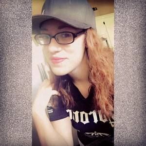 Meet your Posher, Monique