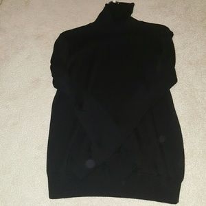 Turtle neck sweater
