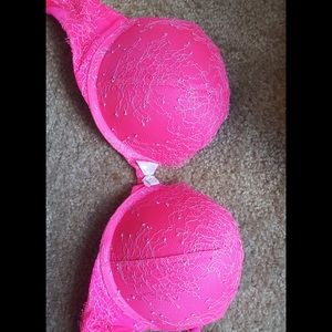 Victoria secret bombshell bra