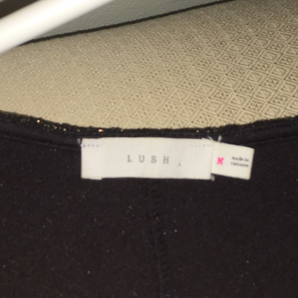 Black gold peplum top - Picture 3 of 4