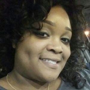 Meet your Posher, Kadesia