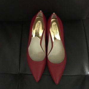 Michael Kors red pumps size 7 1/2