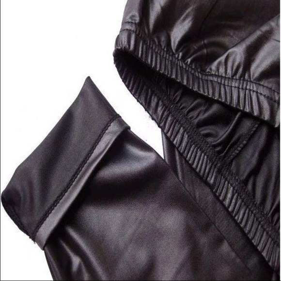 🆕 Sexy Wet Look Faux Leather Leggings - Picture 3 of 4