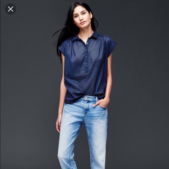 New gap white blouse