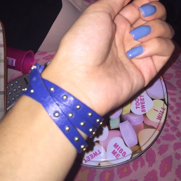 Triple wrap Leather bracelet - Picture 3 of 4