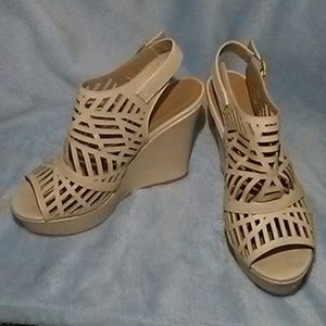 High wedges