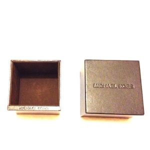 Michael Kors box (SOLD)
