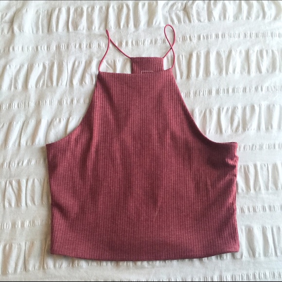 Burgundy racerback crop top - Picture 2 of 3