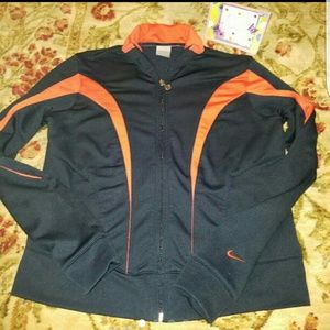(M) Nike jacket