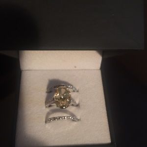 Size 6 s.s wedding set