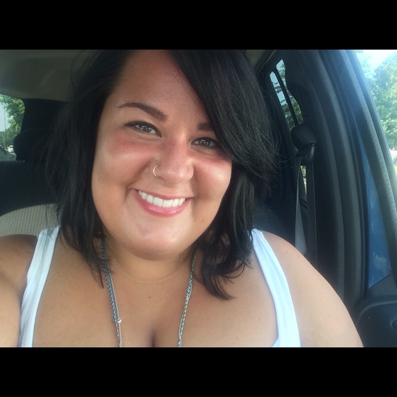 Meet your Posher, Casey - Picture 1 of 1