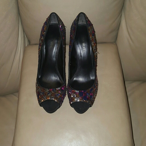 Super Cute Sequined Nine West Shoes