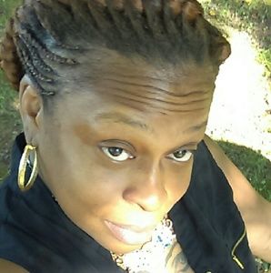 Meet your Posher, Renata