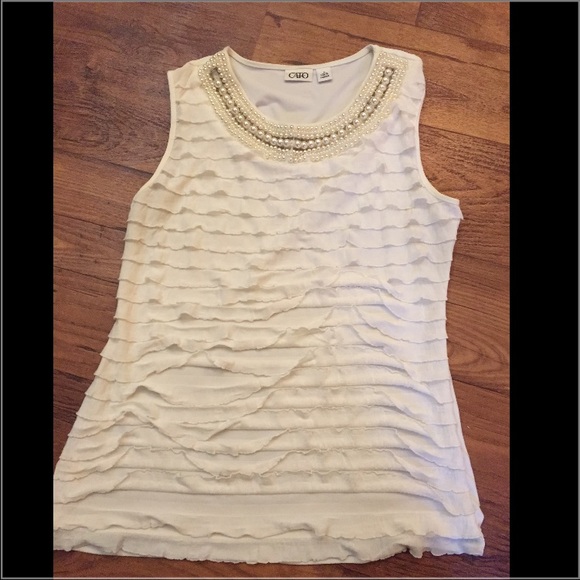 ◻️▫️WHITE BLOUSE WITH FAUX PEARLS▫️◻️