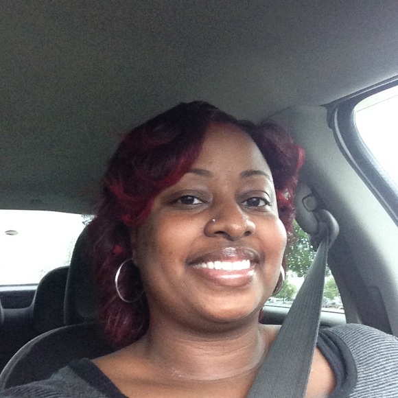 Meet your Posher, Erika - Picture 8 of 8