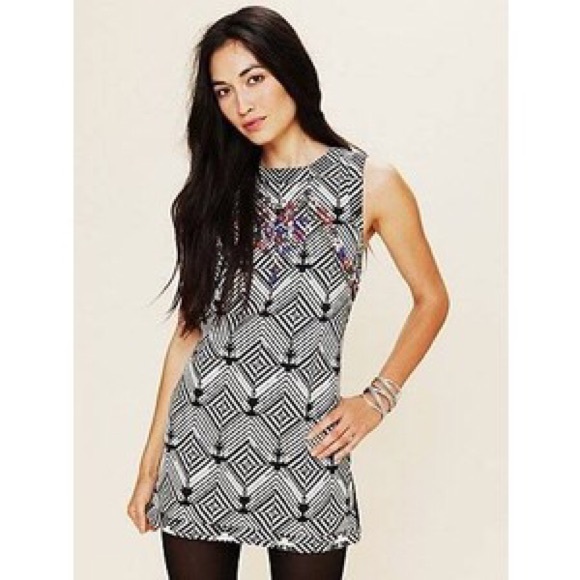 FP NEW ROMANTICS GEOMETRIC EMBELLISHED TUNIC